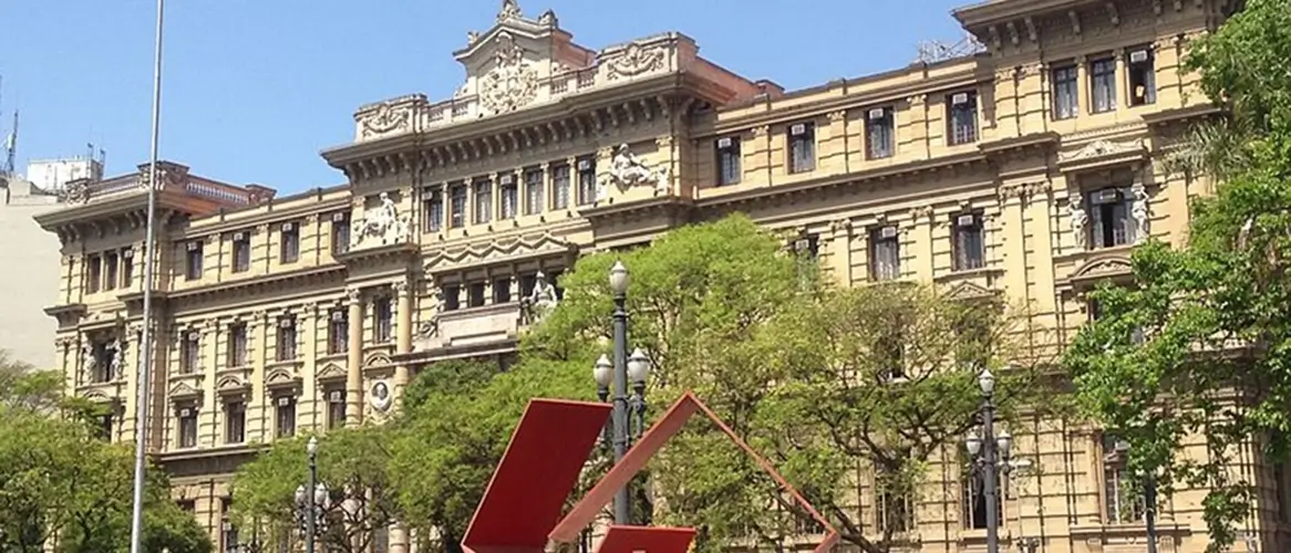 Concurso TJ SP: veja 7 motivos para concorrer a uma vaga!
